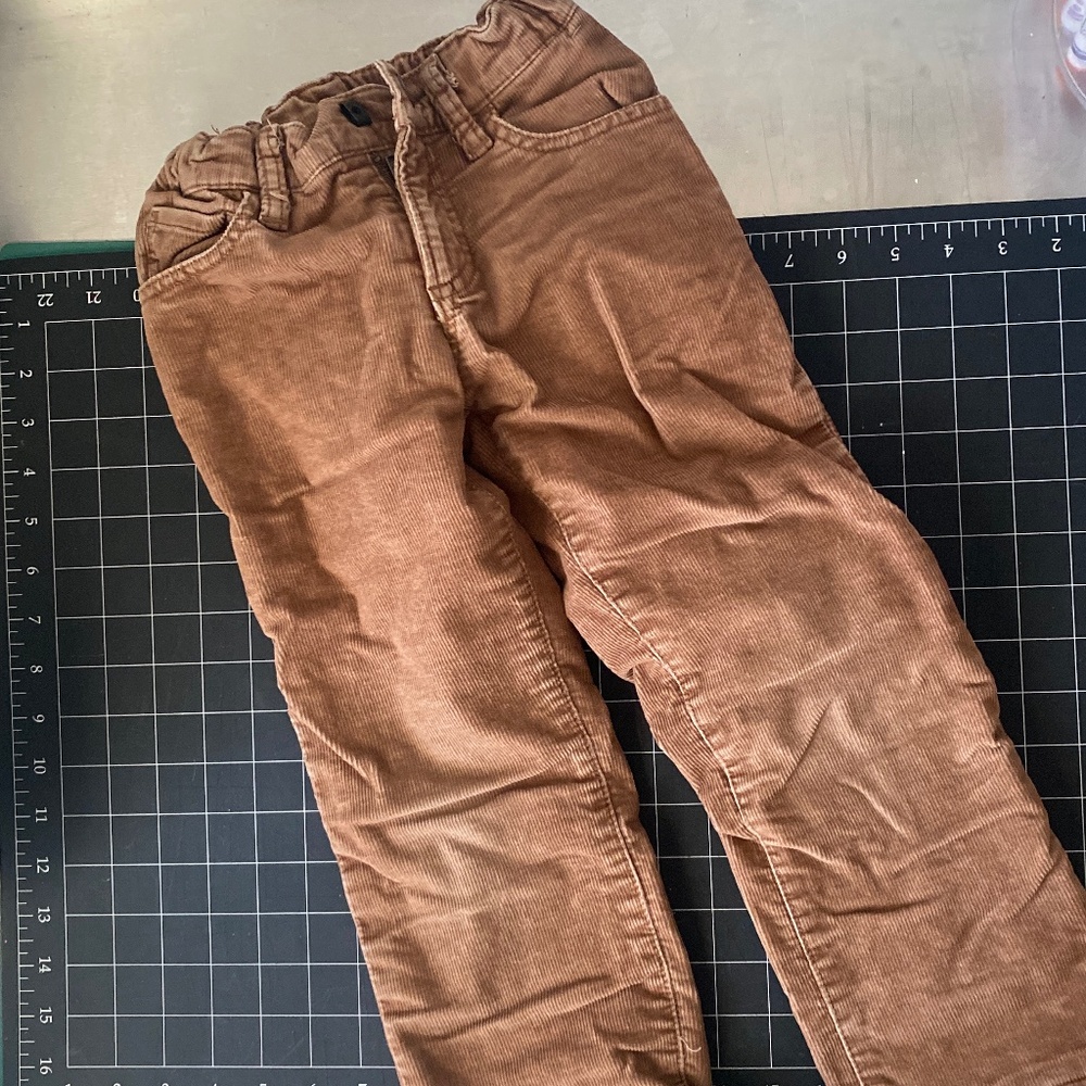 Boys baby Gap brown cords sz 5, Jersey lined corduroy pants